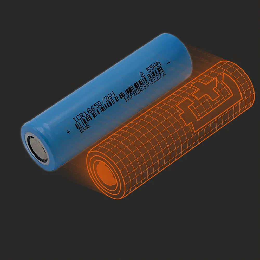 EVE Energy ICR18650-26V: the physical cell next to its Batemo model