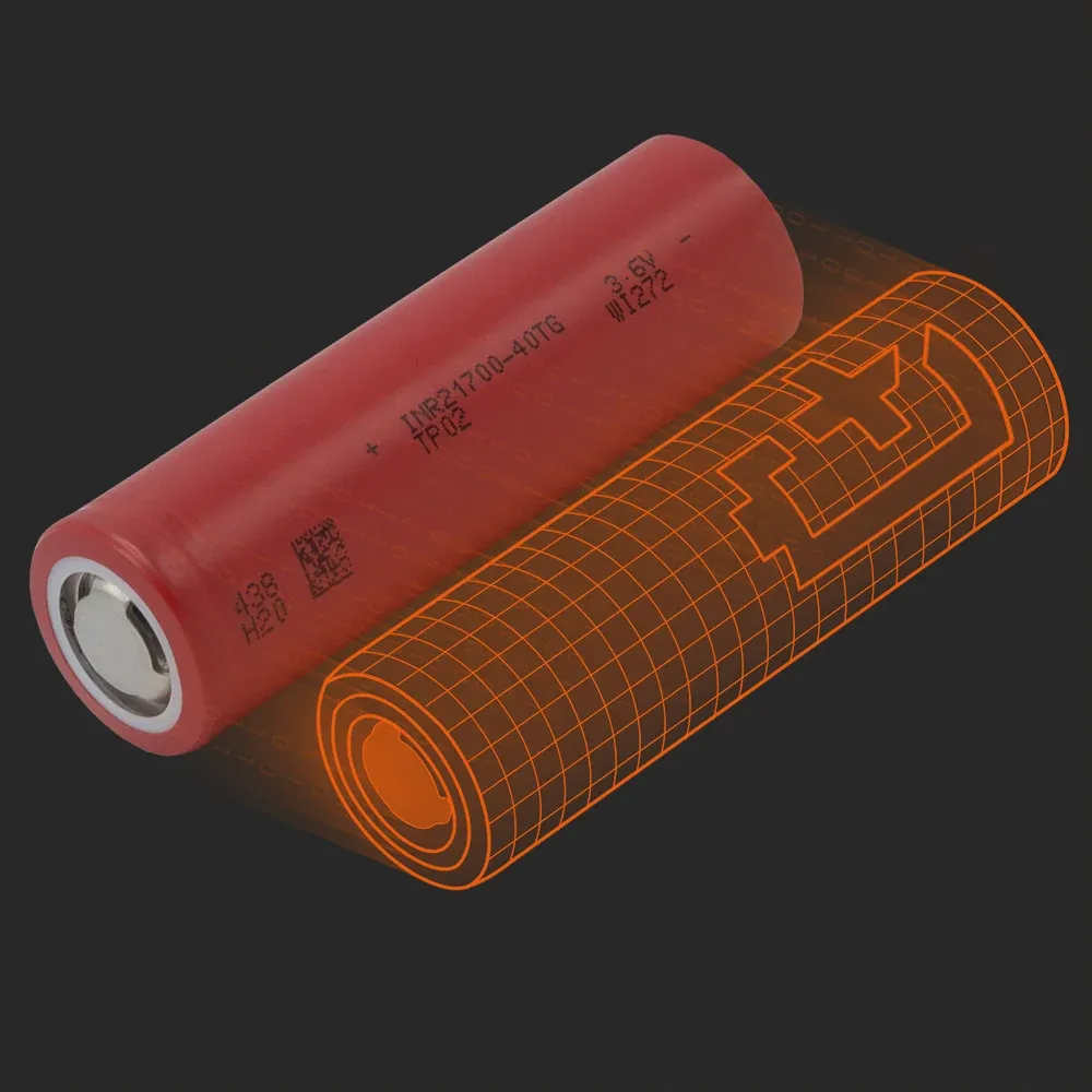 TENPOWER INR21700-40TG: the physical cell next to its Batemo model